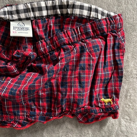 Victoria’s Secret PINK romper size small and shorts size extra small - Picture 5 of 5